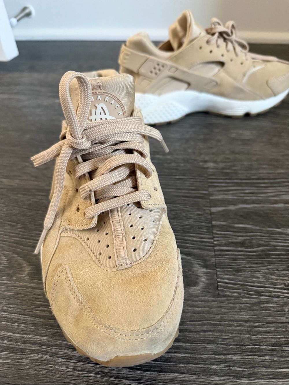 Nike Wmns Air Huarache Run SD 'Mushroom' - Picture 5 of 16